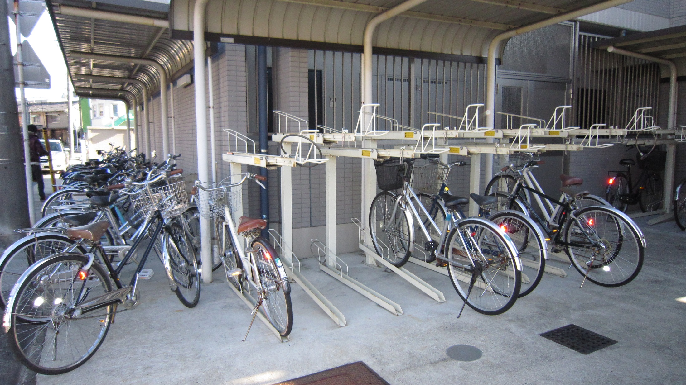 覚王山ヴィレッジ 駐輪場