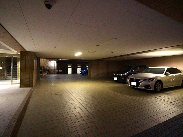 グレイス２０００ 駐車場