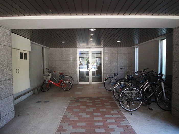 名駅キクイビル 駐車場