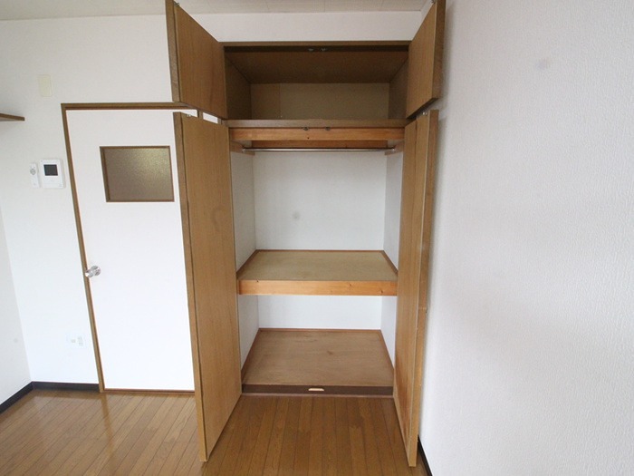 ファミーユ福原 収納