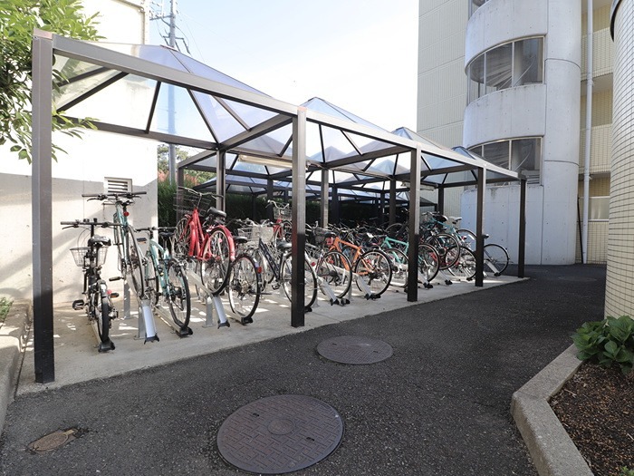 東山ビレッジ 駐車場