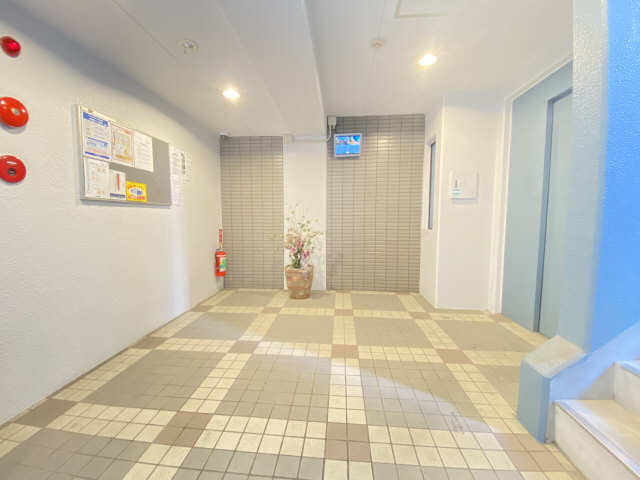 サンライズ吹上 ロビー