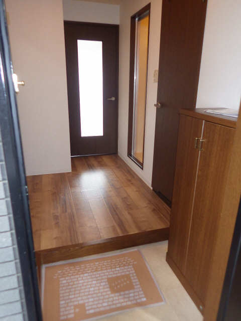 サンライズ吹上 玄関