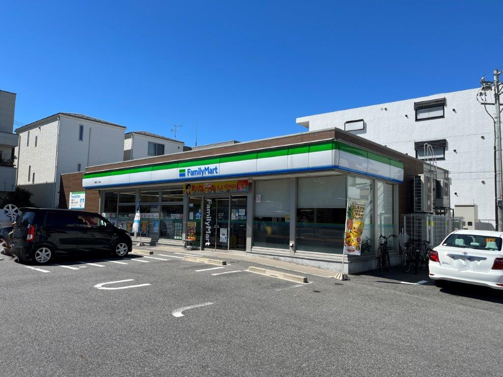 パラダイスヒルズ千種 【コンビニエンスストア】ファミリーマート都通2丁目店まで192ｍ