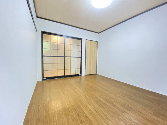 フォーブル早川Ａ棟 洋室
