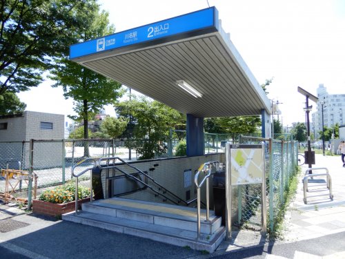  OSMANTHUS FRAGRANS 【駅】川名駅２番出入口まで182ｍ
