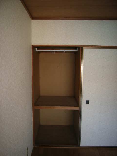 ドーミトリ前山Ｂ棟 収納