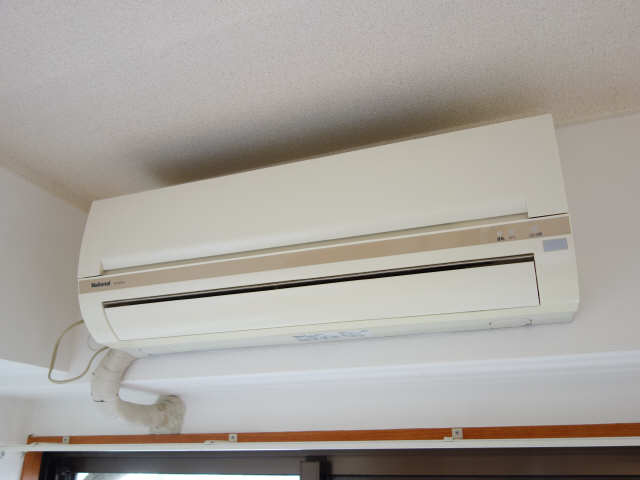 ＬＯＦＴビル ＬＤＫ用のエアコンは設備です。
