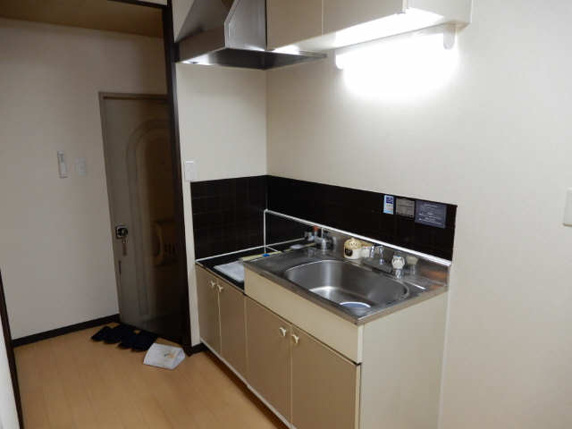 ハイツ弥生ケ岡 キッチン