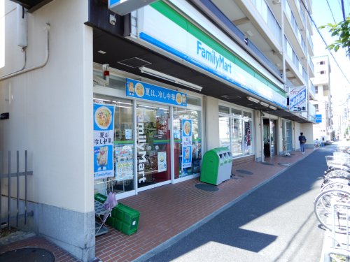 グレイス・１ 【コンビニエンスストア】ファミリーマート 川名駅前店まで514ｍ
