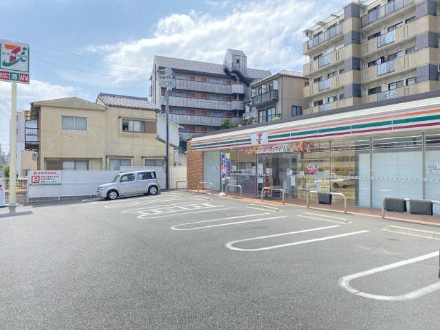 コンフォール山里 【コンビニエンスストア】セブンイレブン名古屋山里町店まで42ｍ