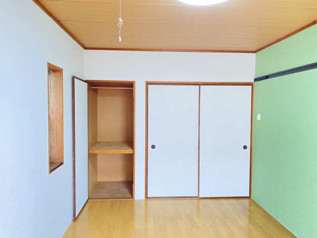 ドーミトリ前山Ａ棟 収納