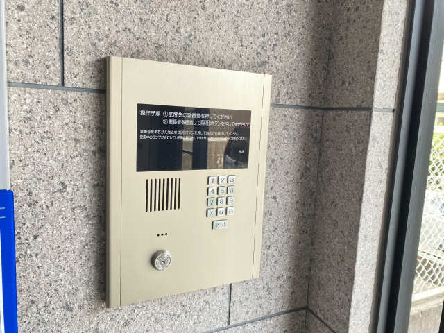 クリスタルコート川名 セキュリティ