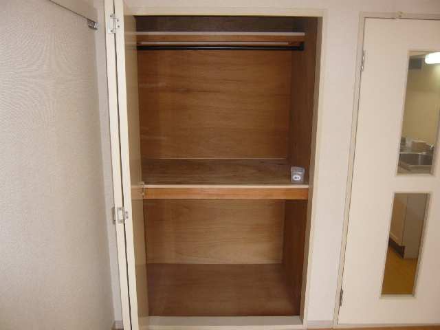 ステージ東山 収納