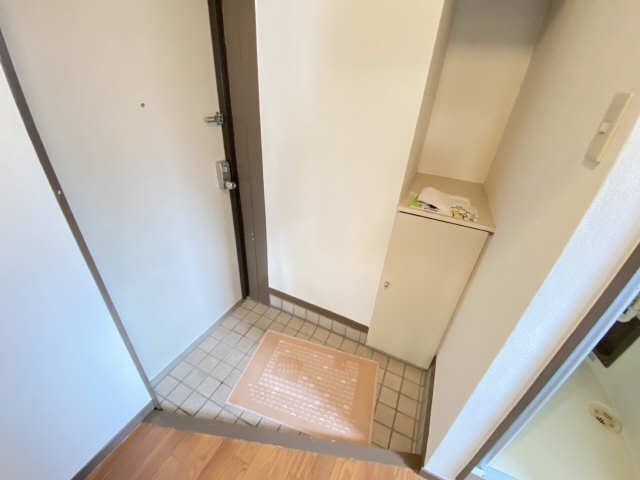 パークテラス鶴舞 玄関
