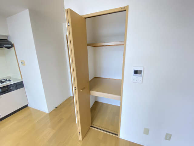 本山ハイツ 収納