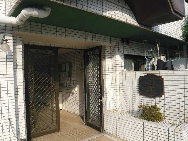 メゾンドテルム４０２号 エントランス