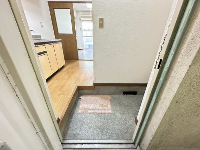 ハイツサイトウ 玄関