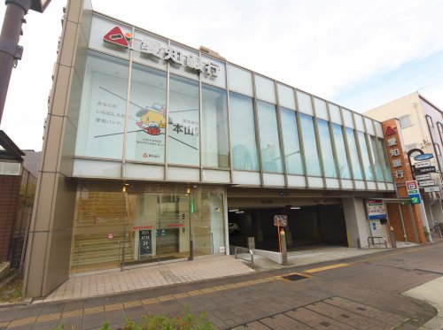 雲錦山房 【銀行】愛知銀行本山支店まで844ｍ