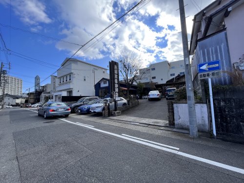 アド　ウィステリア　東山 【喫茶店・カフェ】支留比亜東山店まで489ｍ