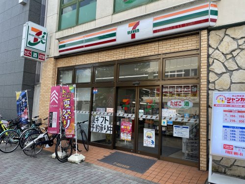 シティハイムいけぞの 【コンビニエンスストア】セブンイレブン名古屋本山駅南口店まで721ｍ