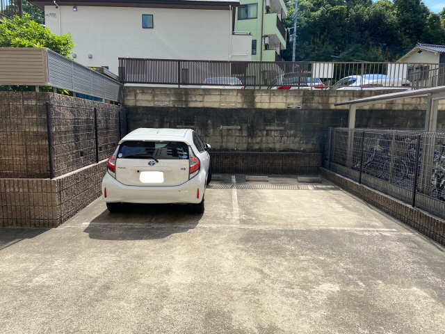 シェルジェ覚王山 駐車場
