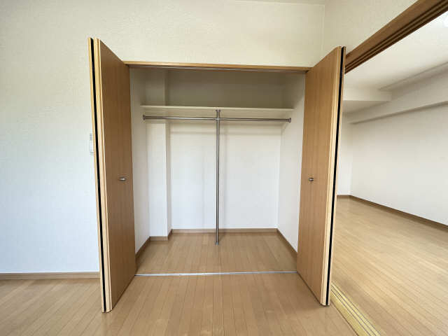 シェルジェ覚王山 収納