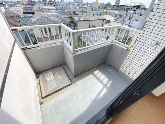 ラフィネ広路 ベランダ