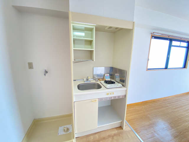 ラフィネ広路 キッチン