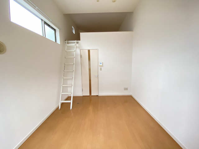 ＣＡＰＩＴＡＬ　ＨＩＬＬＳ　Ⅰ リビング