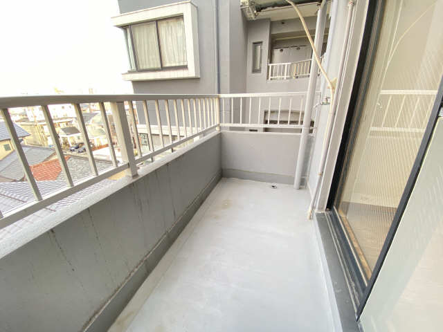 ラフィネ広路 ベランダ
