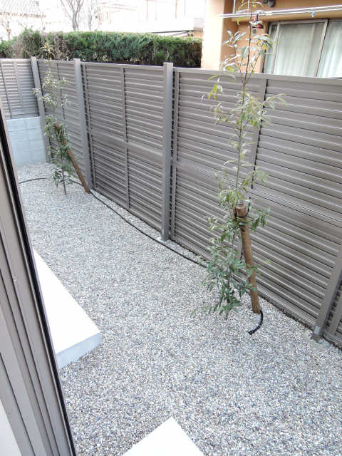 クレール幸川 庭