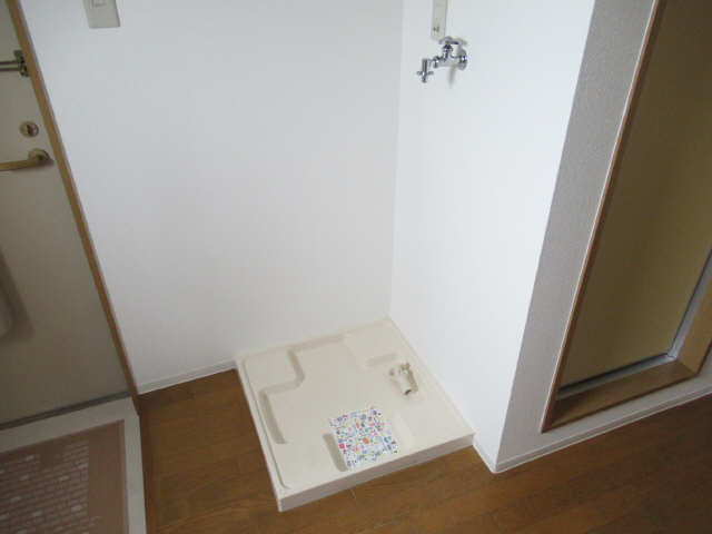 アヴェニューコート栗真Ｂ棟 その他