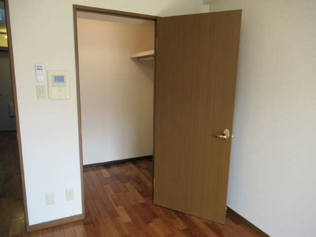 Ｅｎａｍユーアイ 収納