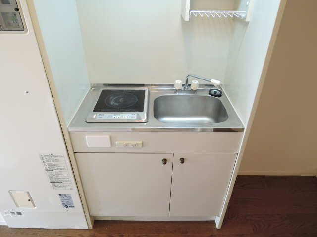 クリスタルコート川名 キッチン