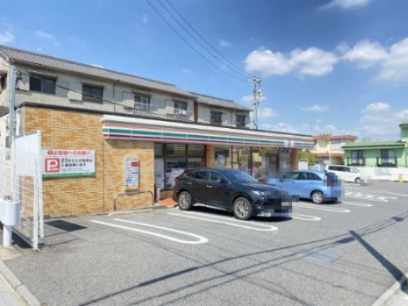 ラ・メゾン福原 【コンビニエンスストア】セブンイレブン名古屋神村町2丁目店まで435ｍ