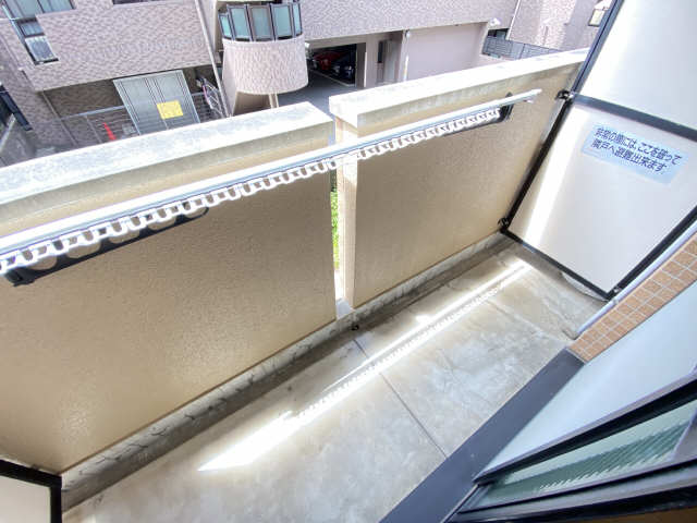 クリスタルコート川名 ベランダ