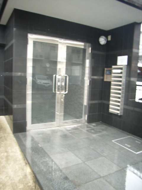 スターブル・５１７ エントランス