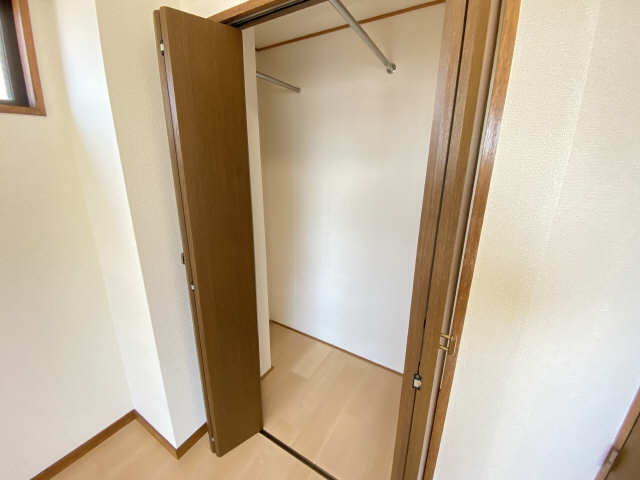 繁寿ビル 収納
