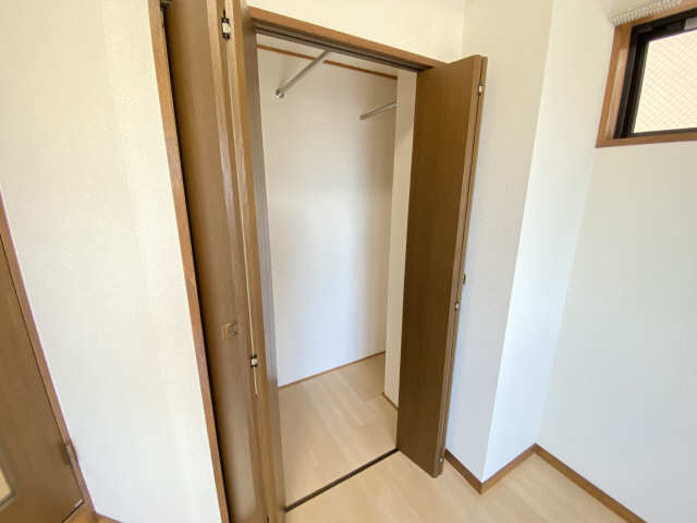 繁寿ビル 収納