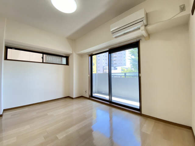 繁寿ビル リビング