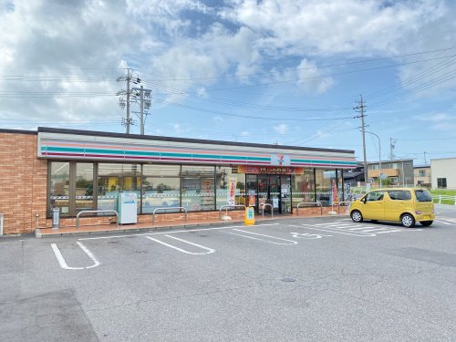 コート　ソレイユ 【コンビニエンスストア】セブンイレブン 津市一身田中野店まで223ｍ
