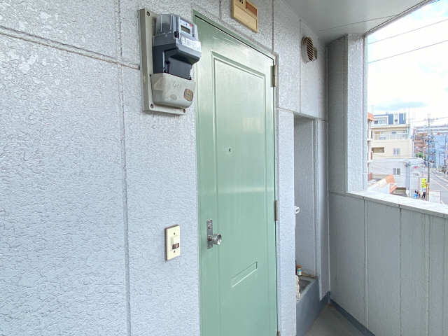 サンパレス塩釜口 玄関
