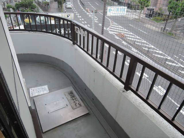 レジデンス山手 ベランダ