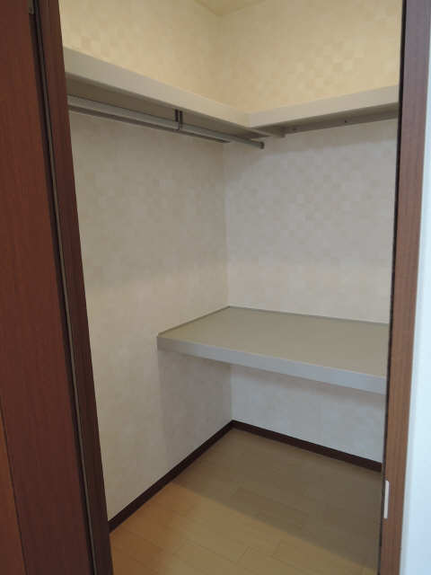 プリマベラ茶屋が坂 収納