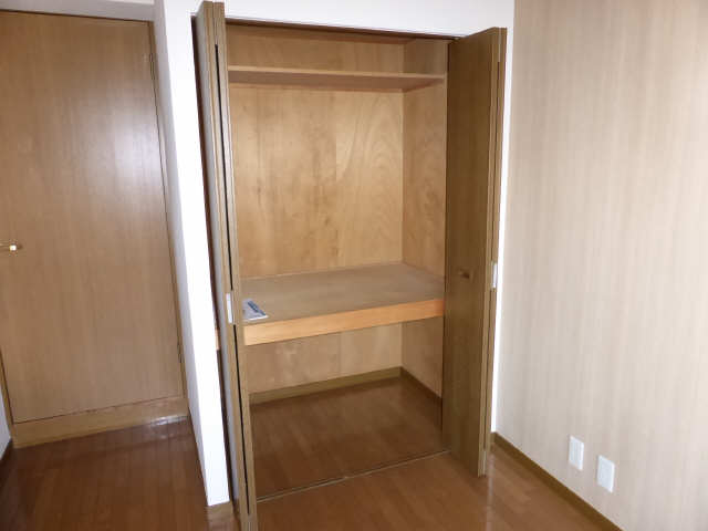 サンシャイン鶴舞 収納