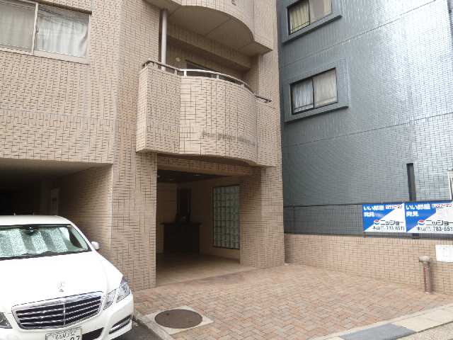 サン・パレス・本山 エントランス