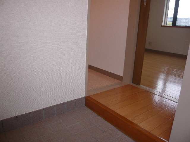 ルミエール城山 玄関