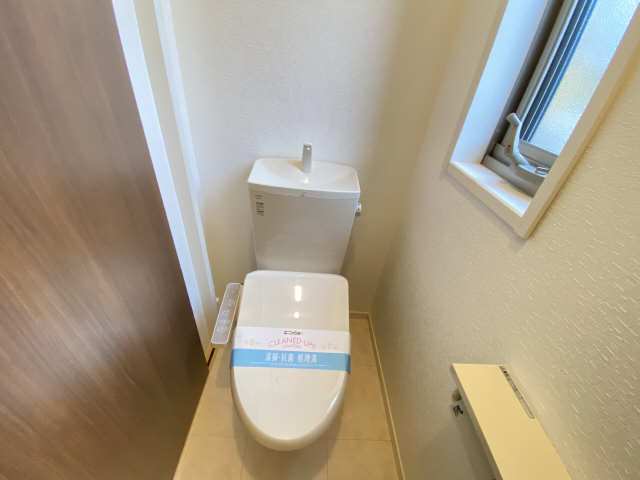 エミネンス白塚 トイレ