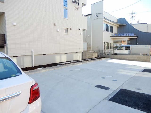 ＨＥＢＥＬ　ＭＡＩＳＯＮ　八事 駐車場